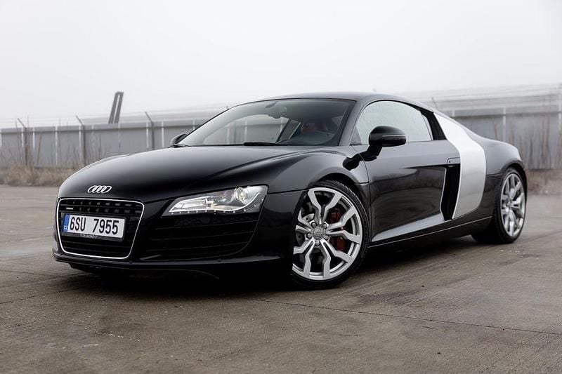 Schwarz Gebraucht 2009 Audi R8 Coupé Sport Coupé | 54.888 € (Guter Preis) - Bild 1/4
