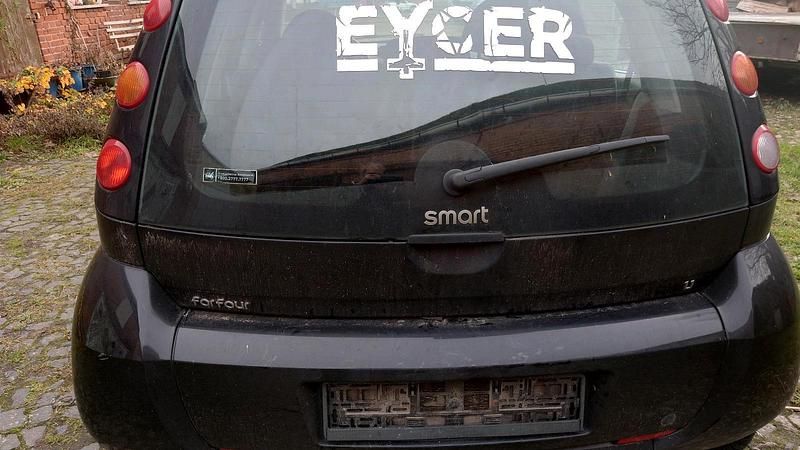 Gebraucht Smart ForFour 75 PS (55 kW) 2004 Schwarz Kleinwagen