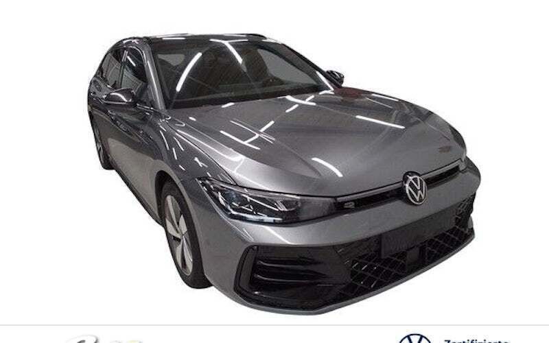 Diabasgrau metallic Gebraucht 2024 VW Passat R-line Kombi | 42.948 € (Teuer) - Bild 1/4