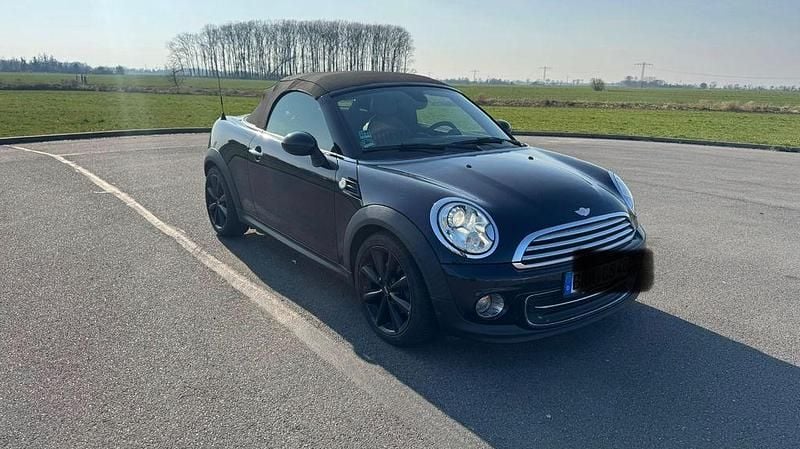 Gebraucht Mini Cooper Cabriolet 122 PS (89 kW) 2013 Blau Cabrio