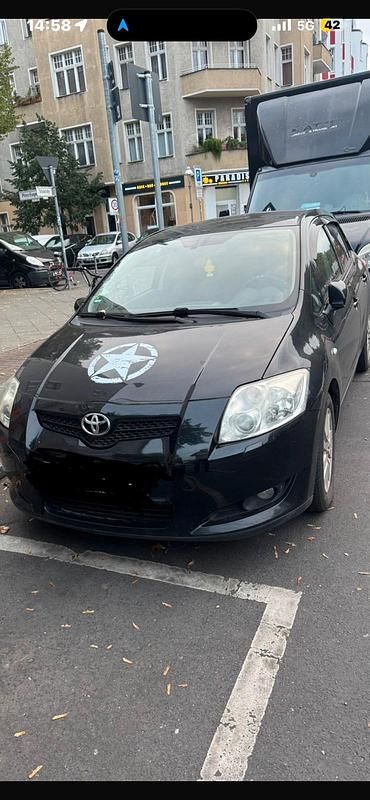 Schwarz Gebraucht 2008 Toyota Auris Limousine | 4.200 € (Guter Preis) - Bild 1/2