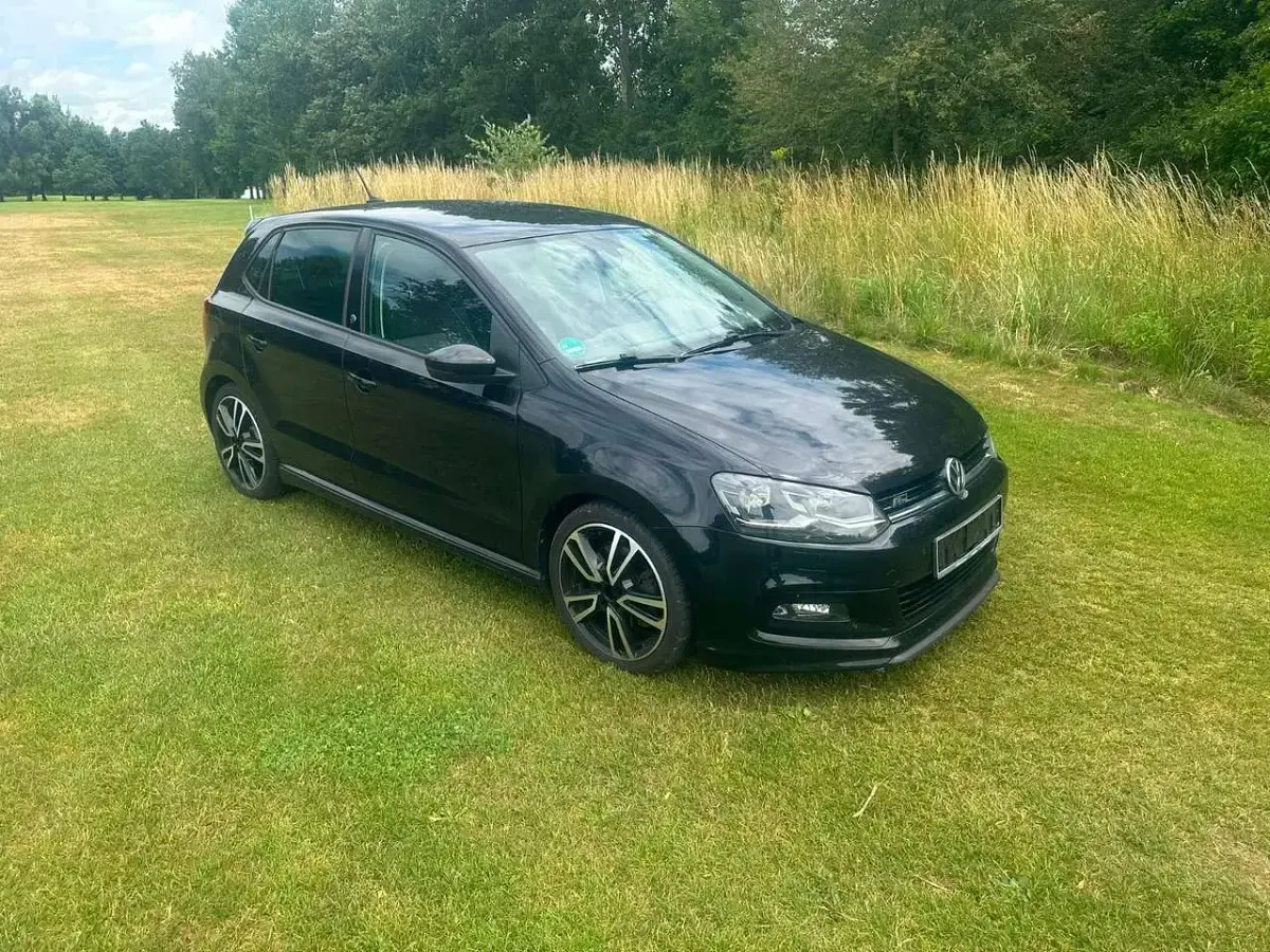 Gebraucht VW Polo Beats 110 PS (80 kW) 2017 Schwarz Kleinwagen