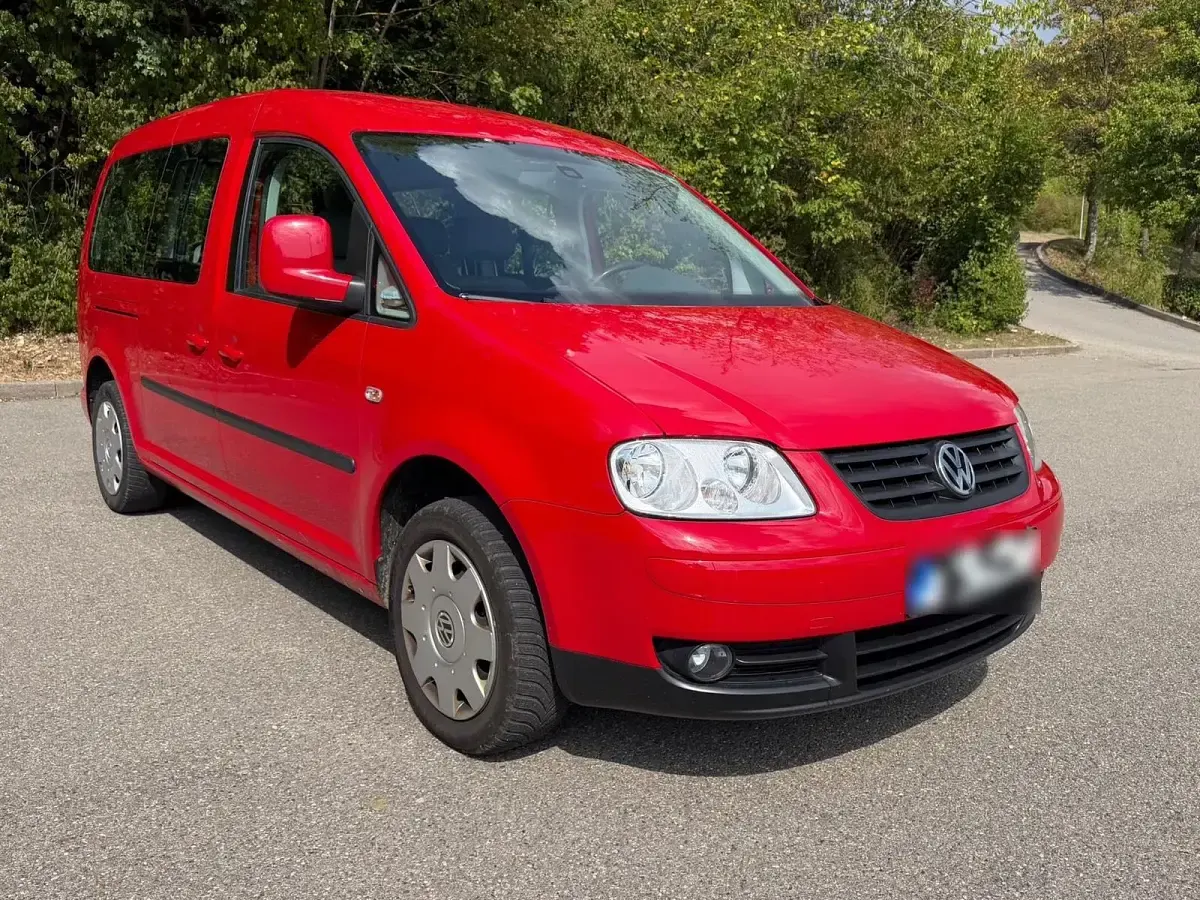 Gebraucht VW Caddy Maxi 102 PS (75 kW) 2009 Rot Van / Kleinbus