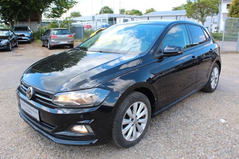 Schwarz Gebraucht 2018 VW Polo Comfortline Limousine | 10.995 € (Fairer Preis) - Bild 1/4