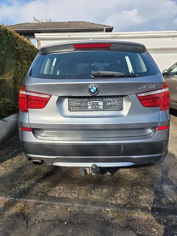 Gebraucht BMW X3 Performance 184 PS (135 kW) 2011 Grau SUV