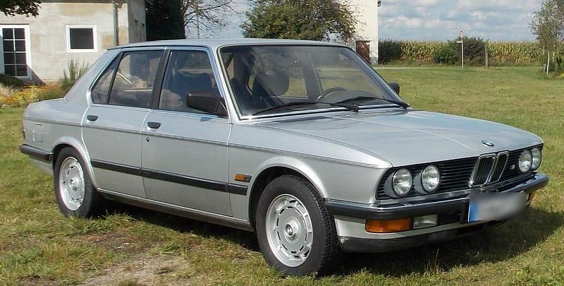 Silber Gebraucht 1996 BMW M535 Limousine | 21.000 € - Bild 1/4
