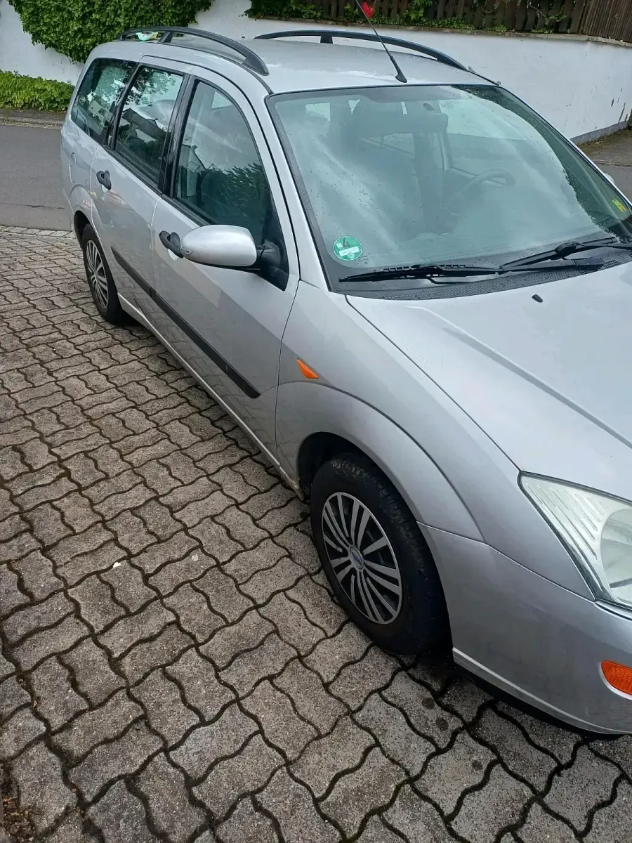 Gebraucht Ford Focus 101 PS (74 kW) 1999 Silber Kombi