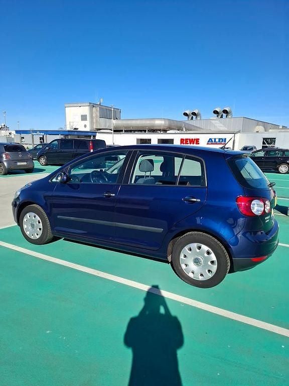 Gebraucht VW Golf Plus Cross Trendline 75 PS (55 kW) 2005 Blau Van / Kleinbus