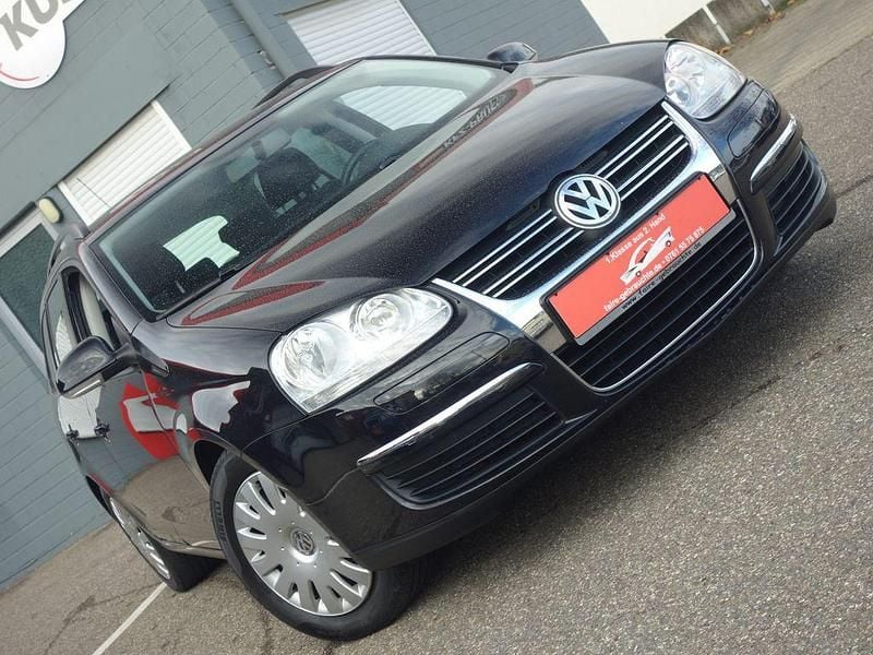 Schwarz Gebraucht 2009 VW Golf VI Trendline Kleinwagen | 4.000 € (Fairer Preis) - Bild 1/4