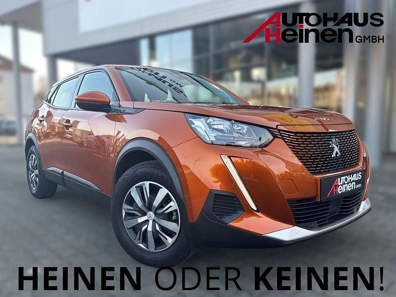 Gebraucht Peugeot e-2008 Active 100 kW (136 PS) 2022 Orange SUV