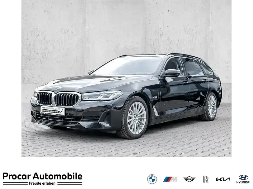 Gebraucht BMW 530e Sport Line 291 PS (214 kW) 2024 Kombi