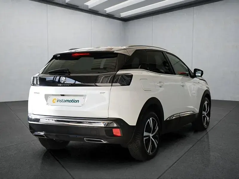 Gebraucht Peugeot 3008 136 PS (100 kW) 2024 Weiß SUV