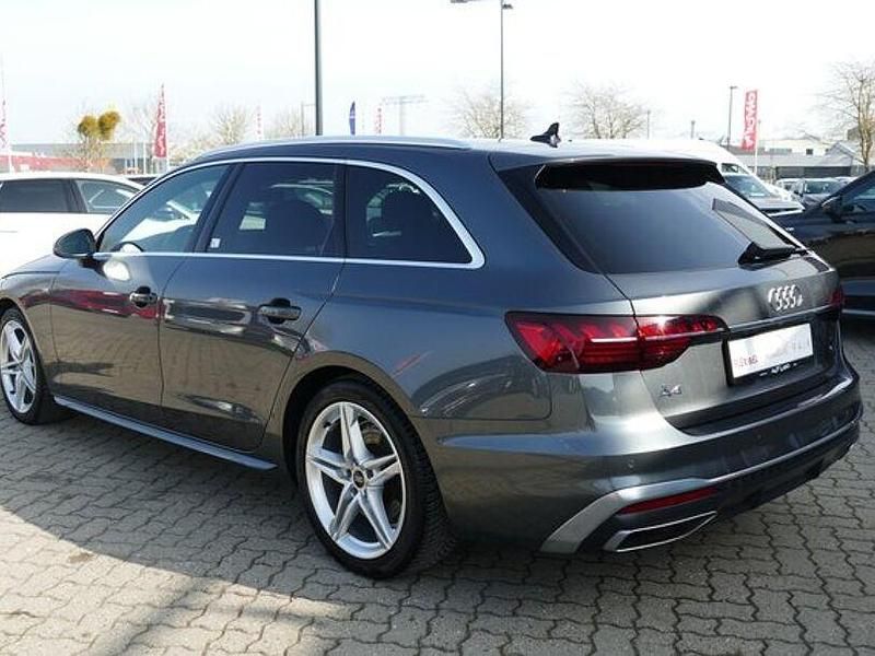 Gebraucht Audi A4 S-Line 204 PS (150 kW) 2024 Daytonagraumet. Kombi