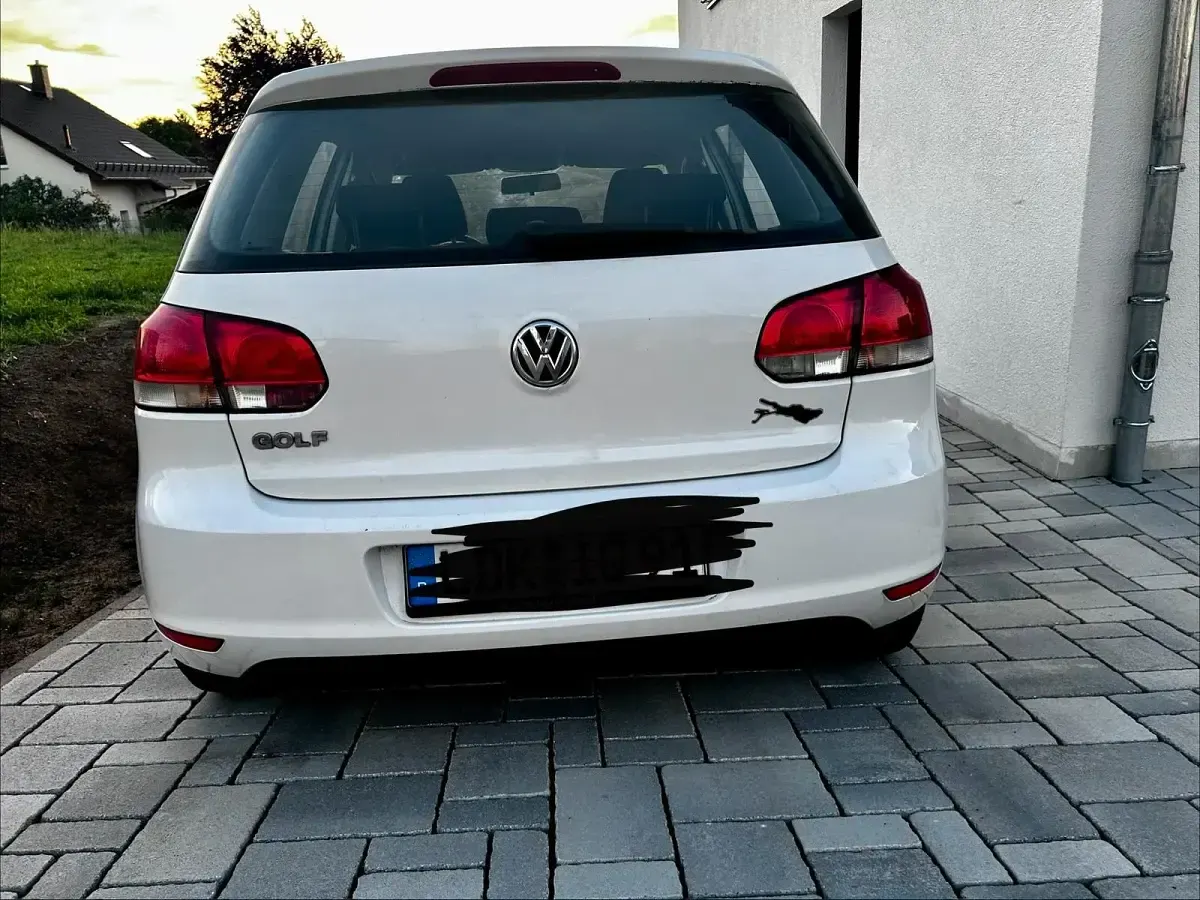 Gebraucht VW Golf VI 75 PS (55 kW) 2009 Weiß Kleinwagen