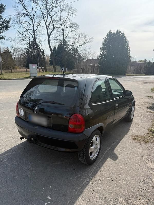 Gebraucht Opel Corsa Eco 65 PS (47 kW) 2000 Schwarz Kleinwagen