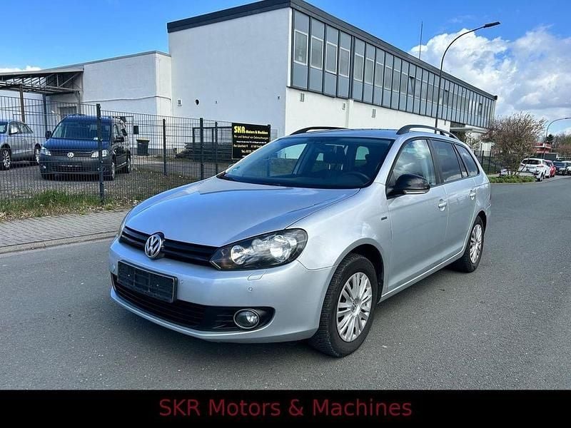 Gebraucht VW Golf VI Match 105 PS (77 kW) 2012 Silber Kleinwagen
