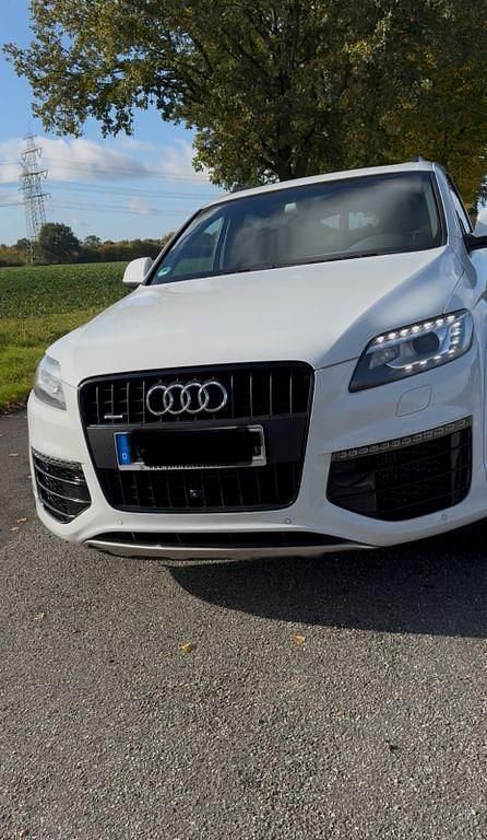Weiß Gebraucht 2015 Audi Q7 S-Line SUV | 17.800 € (Superpreis) - Bild 1/4