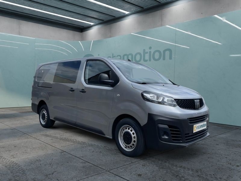 Grau Gebraucht 2023 Fiat Scudo Basis Van / Kleinbus | 35.550 € (Fairer Preis) - Bild 1/4