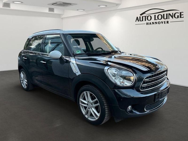 Schwarz Gebraucht 2016 Mini Cooper D Countryman SUV | 9.990 € (Fairer Preis) - Bild 1/4