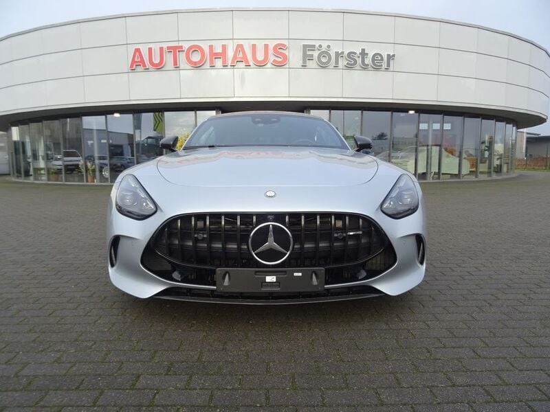 Silber Neu 2025 Mercedes AMG GT 63 Premium Plus Coupé | 179.850 € - Bild 1/4