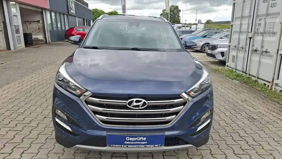 Gebraucht Hyundai Tucson Premium 177 PS (130 kW) 2017 Stargazing blue / mic SUV