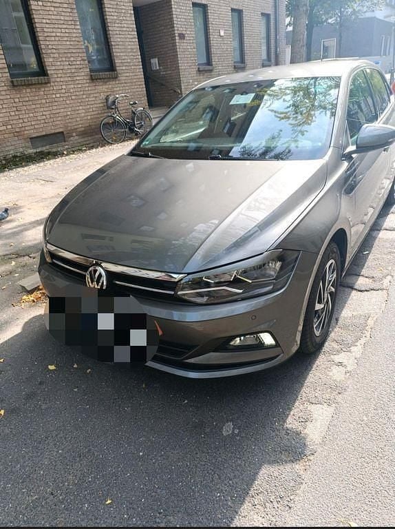 Grau Gebraucht 2019 VW Polo Join Limousine | 12.000 € (Superpreis) - Bild 1/4