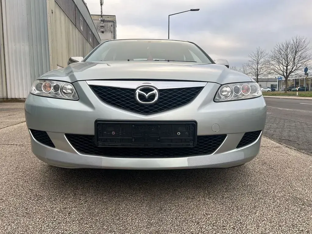 Brugt Mazda 6 Exclusive 141 HK (103 kW) 2002 Sølv Sedan