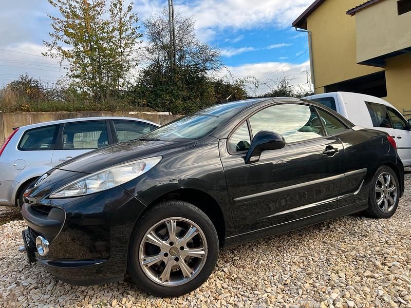 Schwarz Gebraucht 2008 Peugeot 207 Cabrio | 2.000 € (Guter Preis) - Bild 1/4