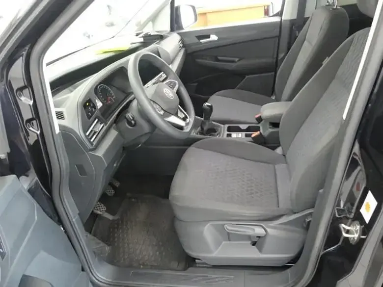Gebraucht VW Caddy Life 102 PS (75 kW) 2022 Deep black perleffekt Van / Kleinbus
