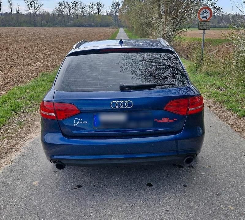 Gebraucht Audi A4 224 PS (164 kW) 2014 Blau Kombi