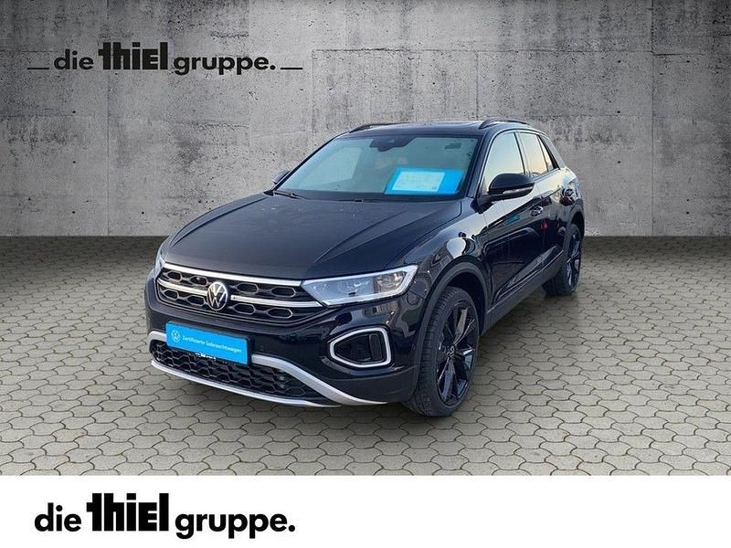 Schwarz Neu 2025 VW T-Roc Style SUV | 32.680 € (Superpreis) - Bild 1/4