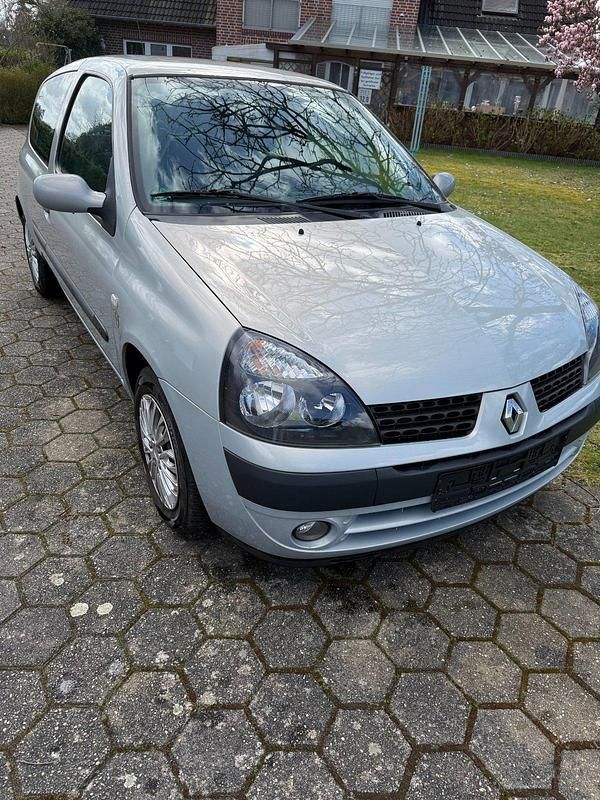 Gebraucht Renault Clio II 75 PS (55 kW) 2003 Blau Kleinwagen