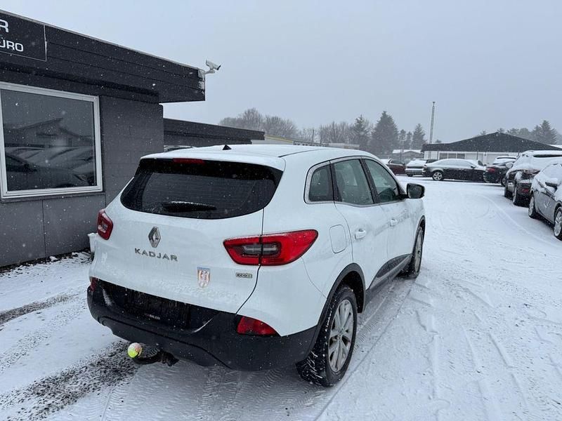 Gebraucht Renault Kadjar Experience 110 PS (80 kW) 2016 Weiß SUV