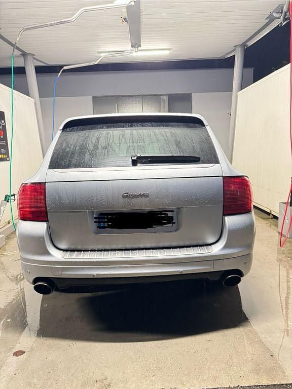 Grau Gebraucht 2003 Porsche Cayenne S SUV | 6.999 € - Bild 1/4