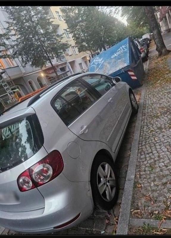 Gebraucht VW Golf Plus Cross 122 PS (89 kW) 2009 Silber Van / Kleinbus