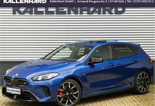 Gebraucht BMW M135 Performance 300 PS (220 kW) 2025 Blau Kleinwagen