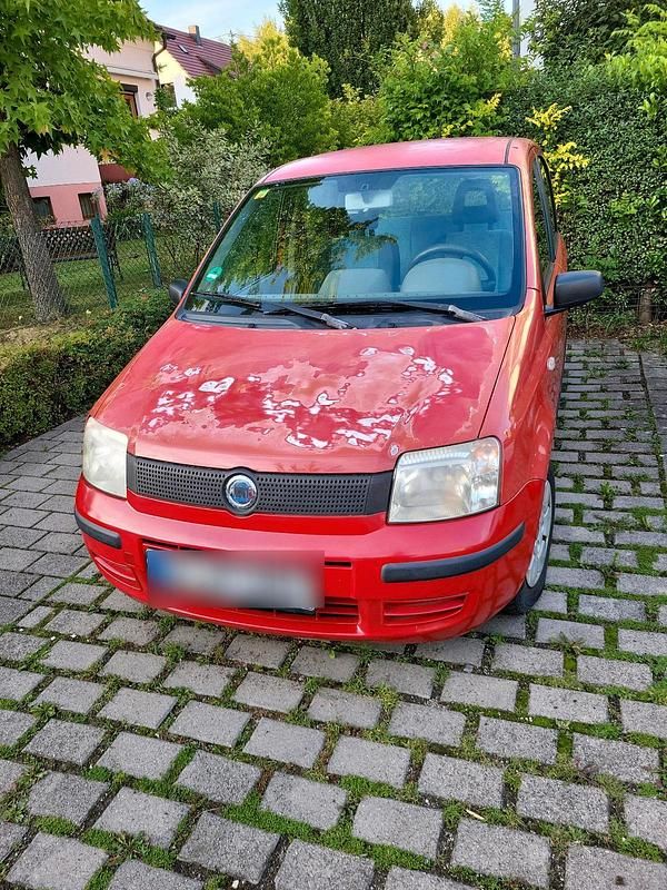 Rot Gebraucht 2005 Fiat Panda Kleinwagen | 800 € (Superpreis) - Bild 1/3