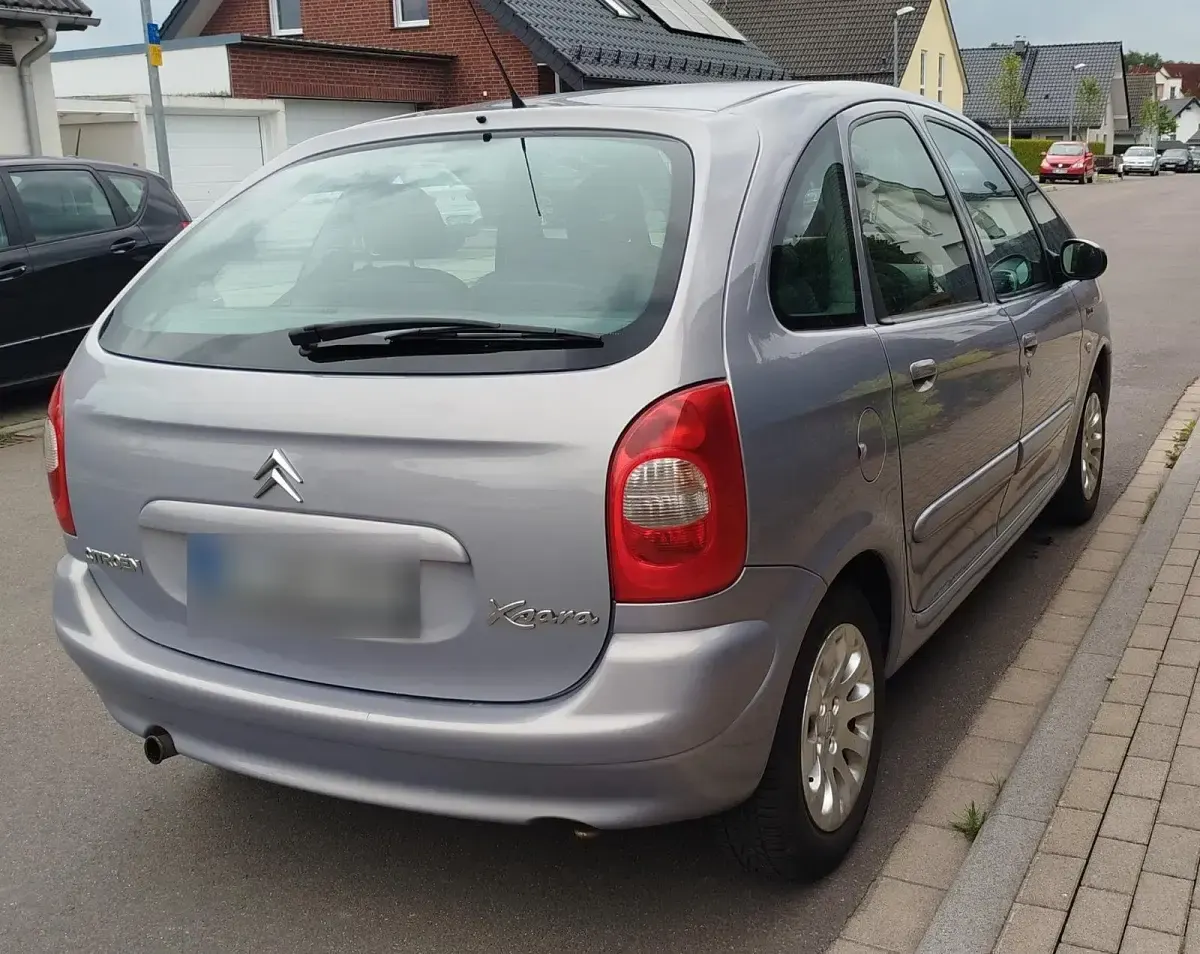 Gebraucht Citroën Xsara Picasso 116 PS (85 kW) 2003 Grau Van / Kleinbus