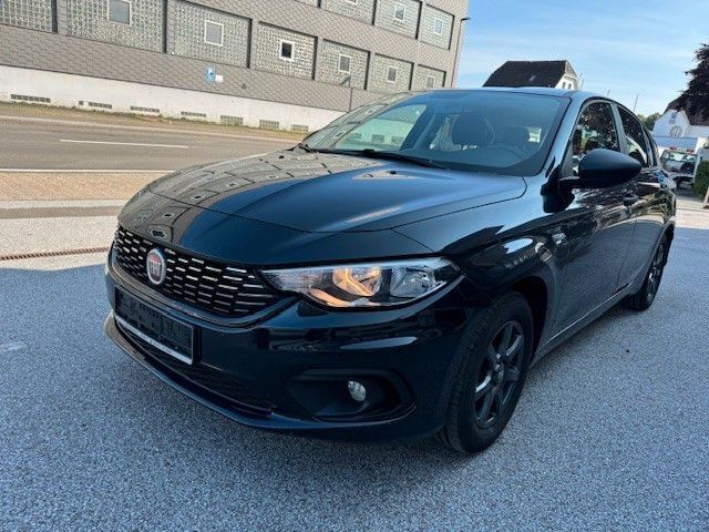 Schwarz Gebraucht 2016 Fiat Tipo Pop Kleinwagen | 7.990 € (Guter Preis) - Bild 1/4
