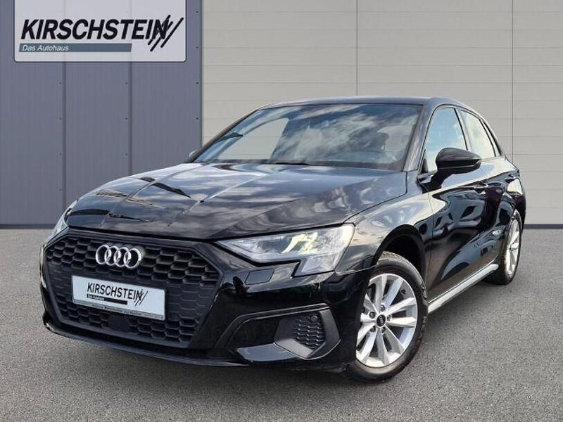Andere Gebraucht 2022 Audi A3 Comfort | 23.990 € (Guter Preis) - Bild 1/4
