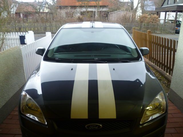 Gebraucht Ford Focus 101 PS (74 kW) 2008 Grau metallic Limousine