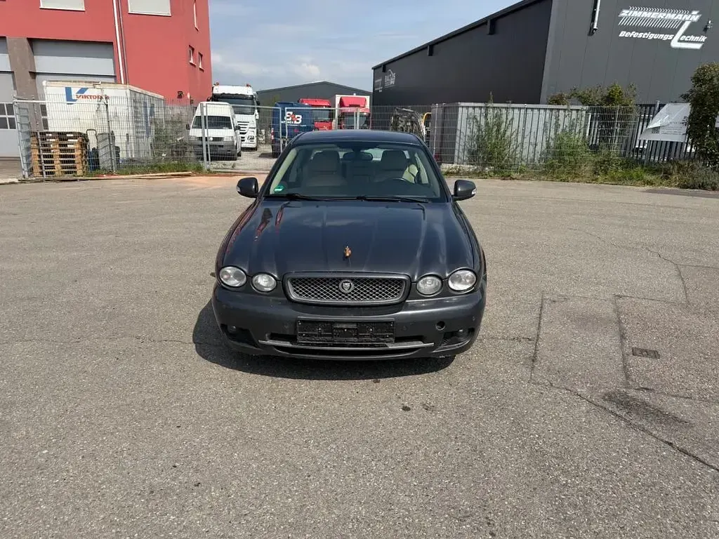 Gebraucht Jaguar X-type Classic 145 PS (106 kW) 2010 Grau Limousine