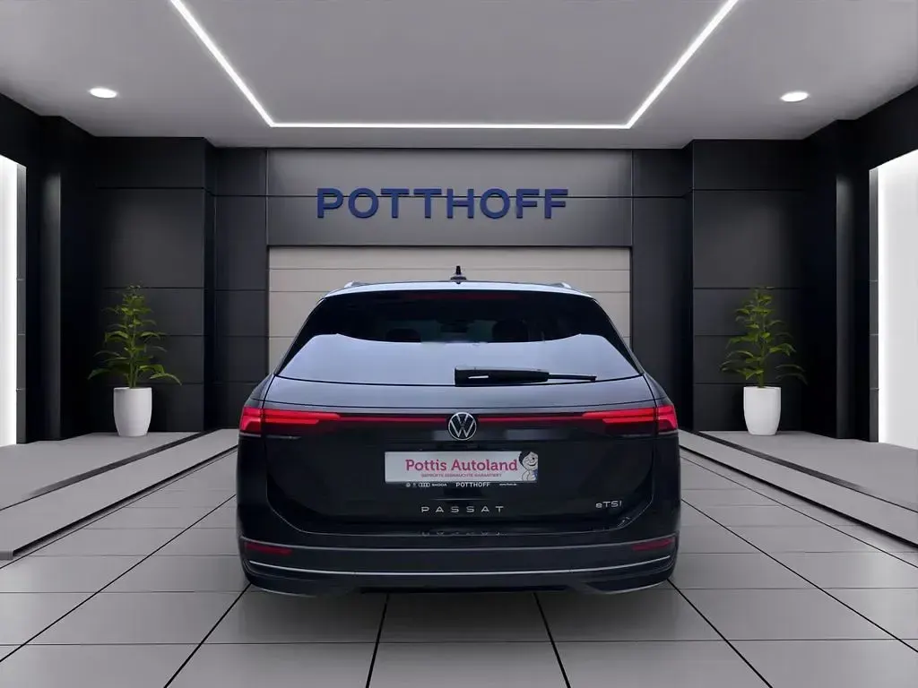 Usata VW Passat Business 150 CV (110 kW) 2025 Nero Station wagon
