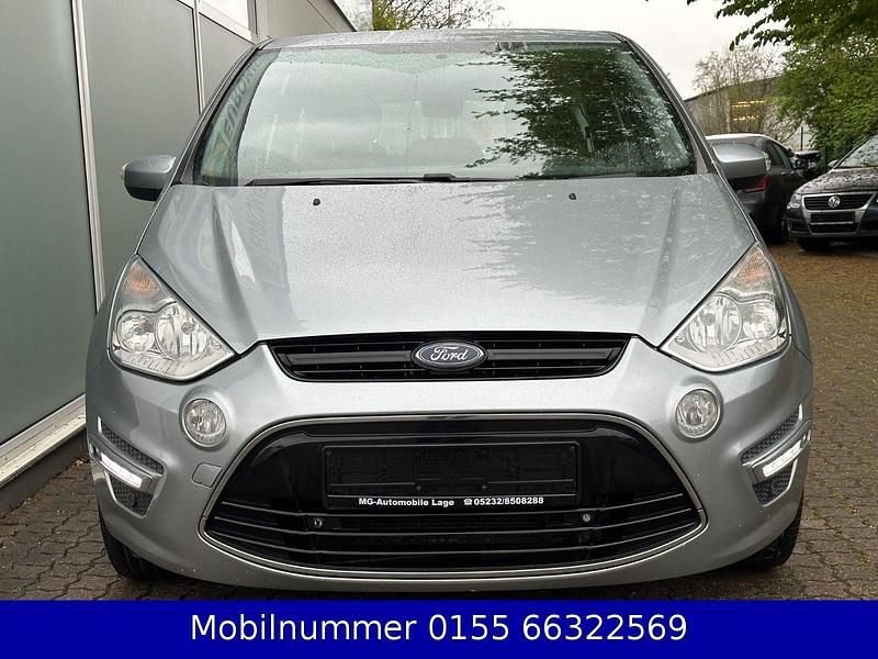 Gebraucht Ford S-MAX S 145 PS (106 kW) 2010 Silber Van / Kleinbus