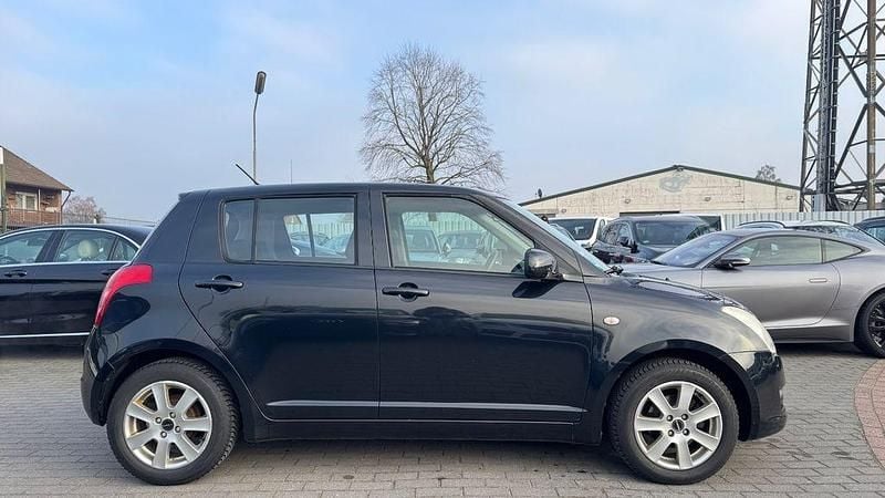 Gebraucht Suzuki Swift 92 PS (67 kW) 2009 Schwarz Kleinwagen