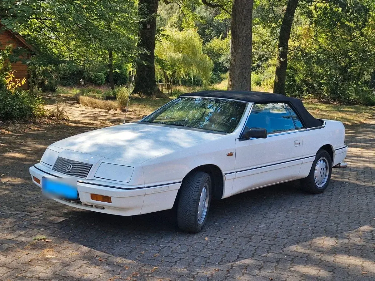 Gebraucht Chrysler Le Baron 136 PS (100 kW) 1993 Weiß Cabrio