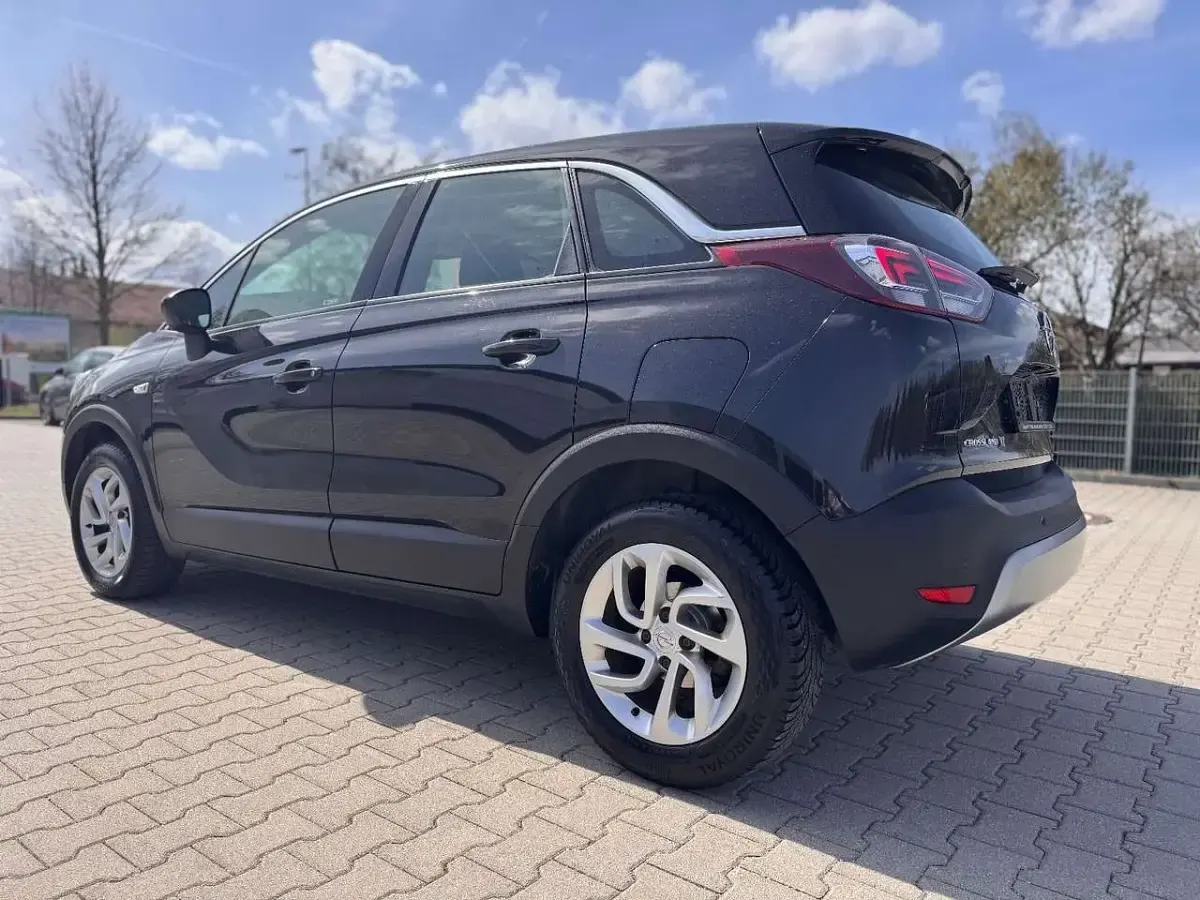 Gebraucht Opel Crossland X 120 PS (88 kW) 2018 Onyx schwarz SUV