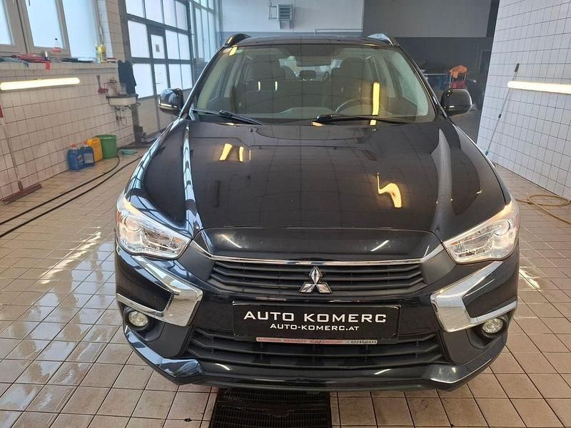 Gebraucht Mitsubishi ASX Top 114 PS (83 kW) 2017 Schwarz SUV