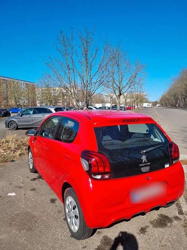 Gebraucht Peugeot 108 Active 68 PS (50 kW) 2017 Rot Kleinwagen