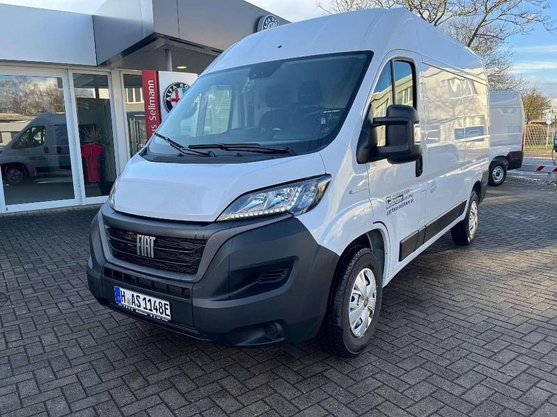 Ducato weiß Gebraucht 2022 Fiat E-Ducato Van / Kleinbus | 31.891 € - Bild 1/4